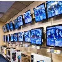 فروش وخریدار تلویزیون های قدیمی وجدید باقیمت بالا