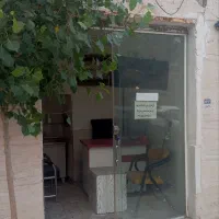 مغازه فروشی