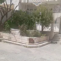 ساختمان دوطبقه دربست کامل پنج کلاسه