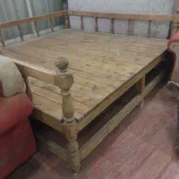 تخت مناسب برای باغ