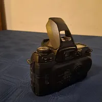 بدنه دوربین آنالوگ نیکون اف 80 (Nikon F80)|دوربین عکاسی و فیلم‌برداری|تهران, حکمت|دیوار