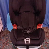 صندلی ماشین کودک در حد نو
