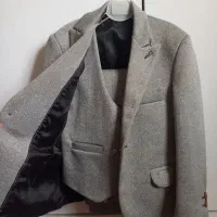 کت وشلوار و جلیقه