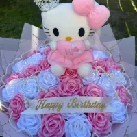 عروسک خرسی، گل باشکوه، گل و باکس تولد ،عروسک کیتی