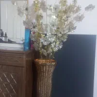 گل و گلدان زیبا