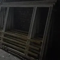 سلام ۴ عدد پنجره سالم  بدونه زنگ زدگی