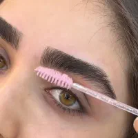 اصلاح،کوتاهی،رنگ مو،میکاپ وشنیون،کاشت ناخن و مژه