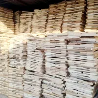 کادر زنبور عسل