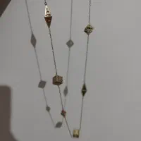 گردنبند رو لباسی قیمت تابلو با کاغذ خرید معتبر