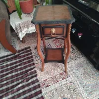 میزتلفن کشو دارسالم وتمیز