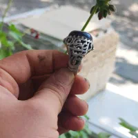 انگشتر نقره با سنگ شبح رگ‌دار