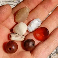 مهره زیبا کهن