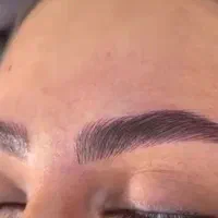فیبروز ابرو و شیدینگ لب و تتوی بدن و خط چشم