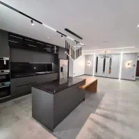 اپارتمان دوخواب 135متری صدرا فازیک