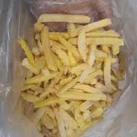 سیب زمینی و ذرت و مخلوط سبزیجات و نخود سبز