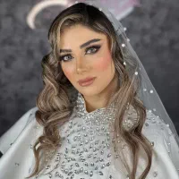 سالن زیبایی مانلی