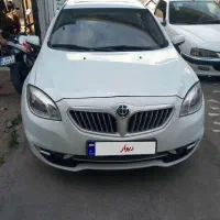 برلیانس اتومات ۳۳۰