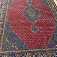 یک تخته فرش ۱۲متری تیغ ماهی