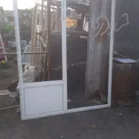 دربالکوم و پنجره پی وی سی دروازه ۲ لنگه در انباری