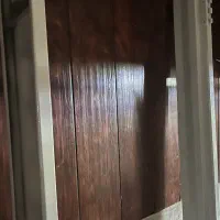 درب و چهار چوب آلومینیومی و چهار چوب فلزی