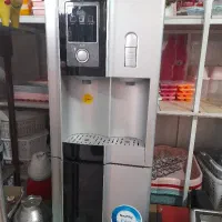ابسرد کن وابگرم یخچال دار اسکول