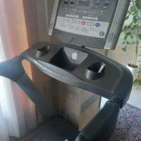 فروش یکدستگاه تردمیل ورزشی مانیتور دار در حد نو