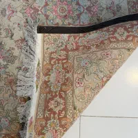 فرش دستباف تبریز یک و نیم متری گل ابریشم