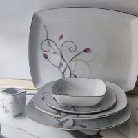 سرویس چینی ۲۴ نفره
