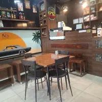 استخدام نیروی خانم جهت کاردرکافه