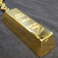 طلا صد بالای تابلو ایسونم