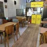 مغازه-چهار-باغ-عباسی-40متری-همراه-بالکن-16متری