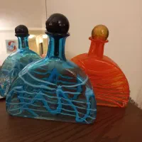 ظروف  شیشه ایی آبگینه و صنایع دستی