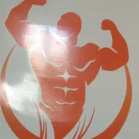 مربی بدنسازی محدوده دریاچه