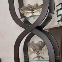 بوفه به همراه وسایل برنزی