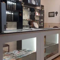 ویترین ، باکس و دکوراسیون مغازه