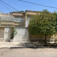 ویلایی  زمین دربست پاسداران