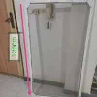 توری پنجره کاملا سالم