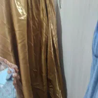 دو پنل پرده ساتن قهوه ای با خرج کار شیک و چشم نواز