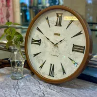 ساعت دیواری آرام گرد