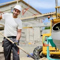 نیروی کار جهت تولید بلوک و پروژه های پیمانکاری