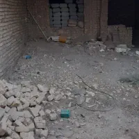 خانه نیمه کار
