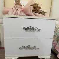 میز آرایش پاتختی کتابخانه