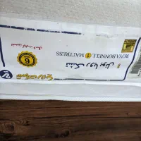 تخت تشک بسیار سالم در حد آک  فروشی