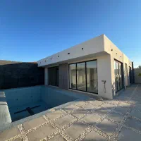 ۳۳۰ متر باغ ویلا مدرن * لوکیشن دنج * گیت نگهبانی