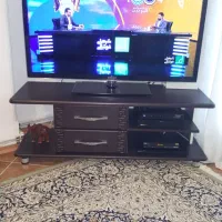 سینمای خانگی و میز تلویزیون