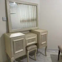 میز آرایش تمام چوب