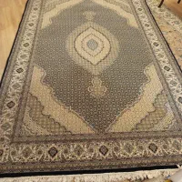 فرش دستبافت ۹متری و گبه و ماشینی طرح ماهی سرمه ای