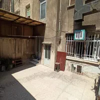 ۸۰ متر سه طبقه دو نبش