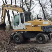 بیل لاستیکی لیبهر a316