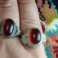انگشتر های سرخ یمن کهنه